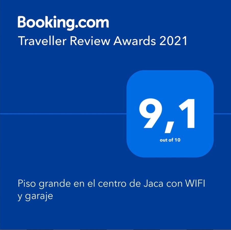 Ferienwohnung Piso Grande En El Centro De Jaca Con Wifi Y Garaje Exterior foto