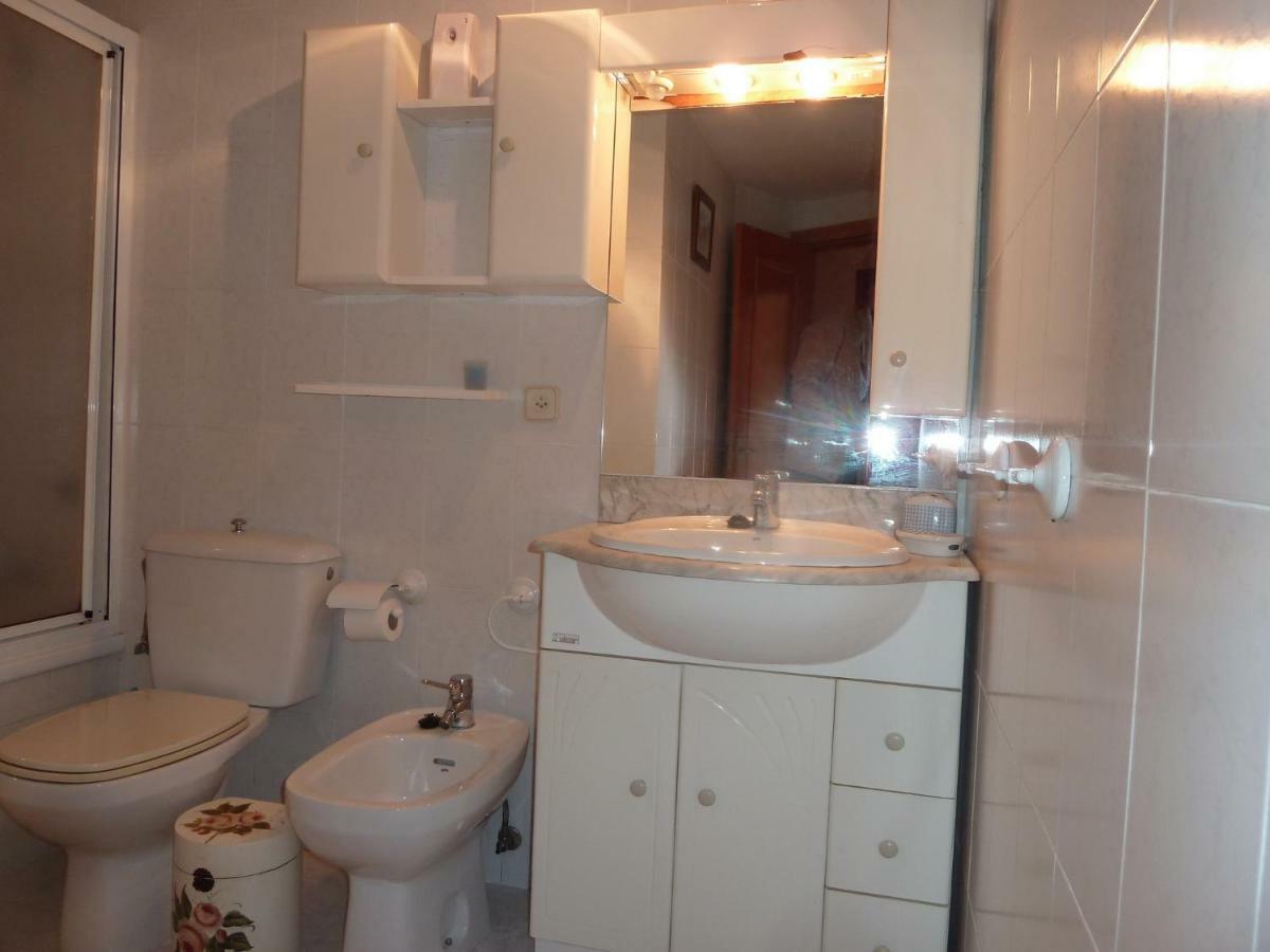 Ferienwohnung Piso Grande En El Centro De Jaca Con Wifi Y Garaje Exterior foto